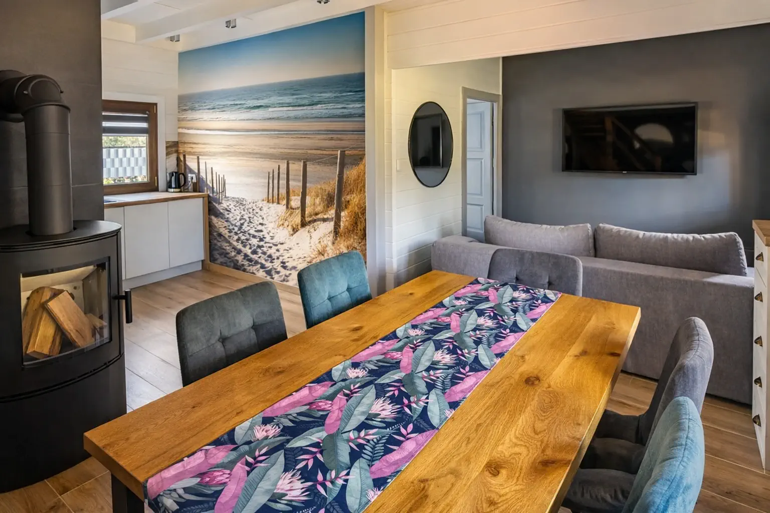 Teren obiektu JantarHome — domki duże na Mierzei Wiślanej